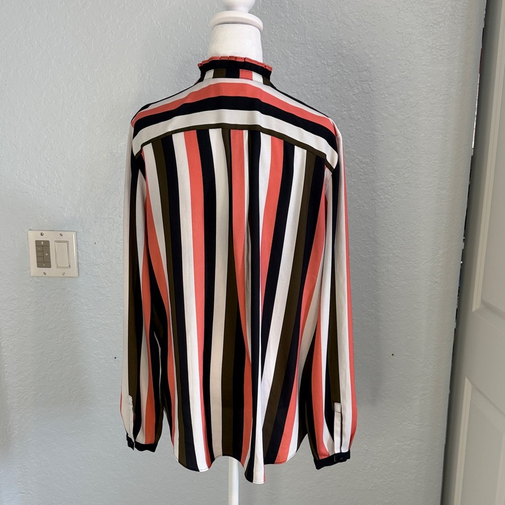 Ann Taylor Coral and Navy Striped Top - Picture 4 of 8